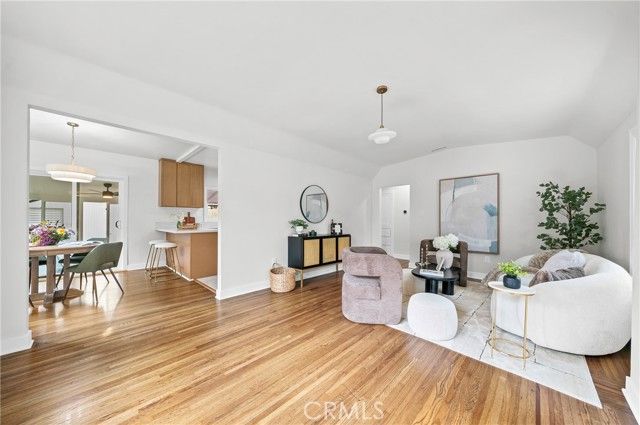 612 King Street, Monrovia, CA 91006