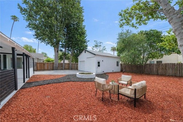 612 King Street, Monrovia, CA 91006