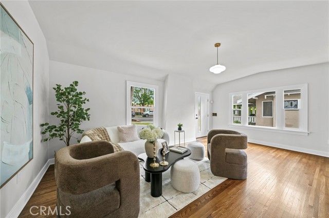 612 King Street, Monrovia, CA 91006