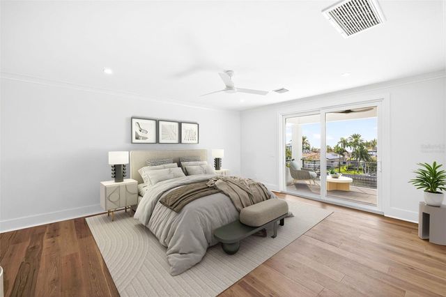 2050 HAWAII AVENUE NE, St Petersburg, FL 33703