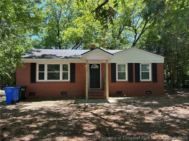 4909 Walnut Drive, Fayetteville, NC 28304