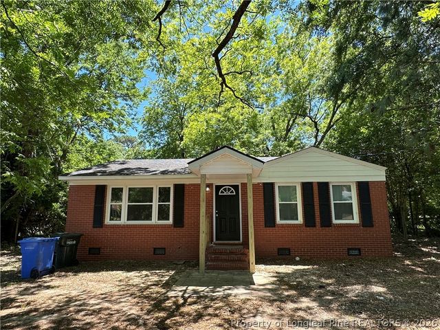 4909 Walnut Drive, Fayetteville, NC 28304