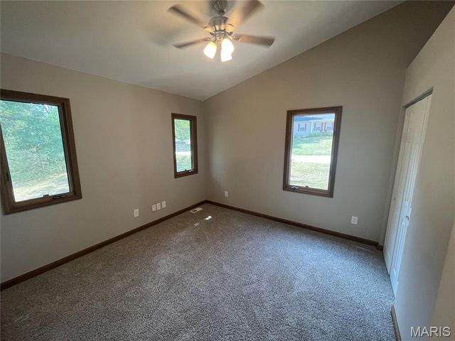 8638 W Shore Drive, Hillsboro, MO 63050