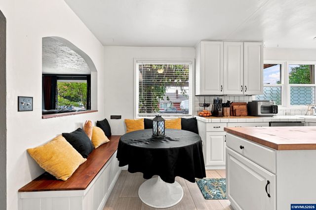 1010 Electric Av SE, Salem, OR 97302
