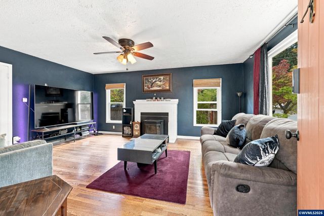 1010 Electric Av SE, Salem, OR 97302