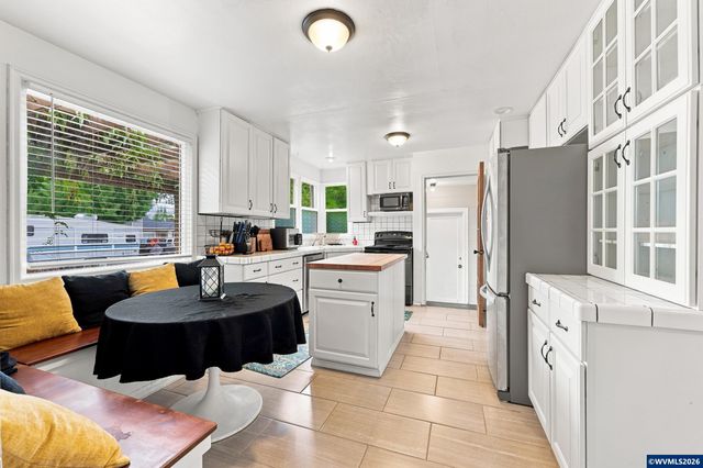 1010 Electric Av SE, Salem, OR 97302