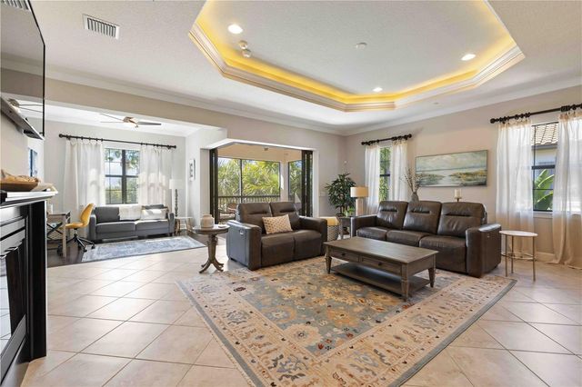 13514 MESSINA LOOP 107, Bradenton, FL 34211