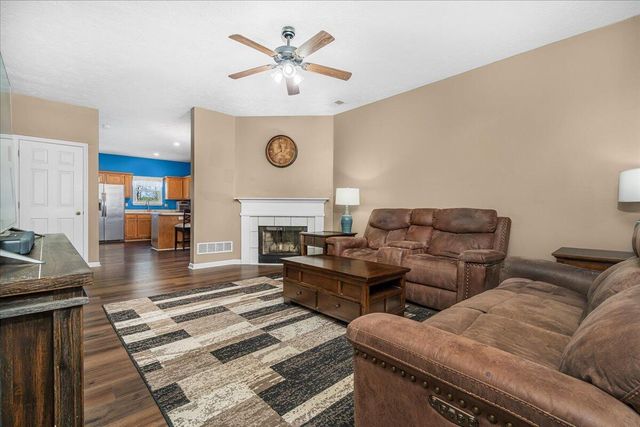 2240 Market Garden Lane, Lexington, KY 40509