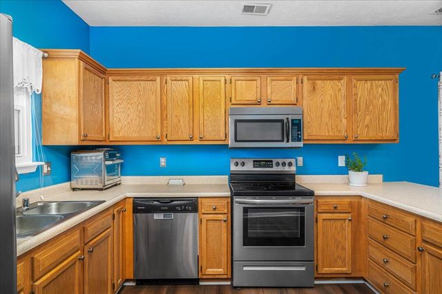 2240 Market Garden Lane, Lexington, KY 40509