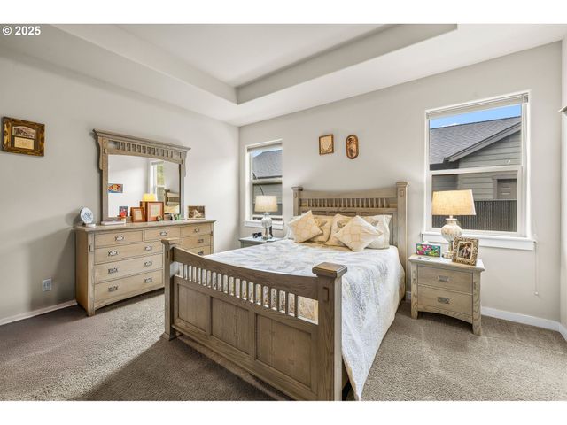 51840 HOLLINSHEAD Pl, La Pine, OR 97739