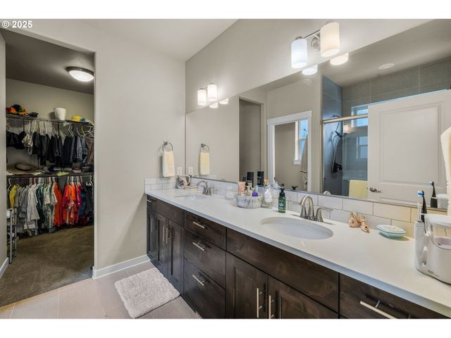 51840 HOLLINSHEAD Pl, La Pine, OR 97739