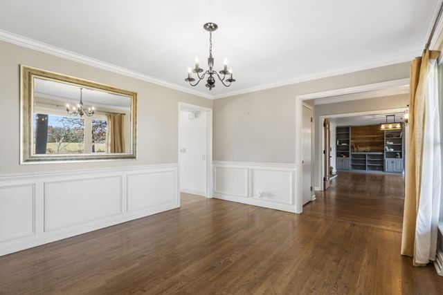 5724 E Farm Road 132, Springfield, MO 65802