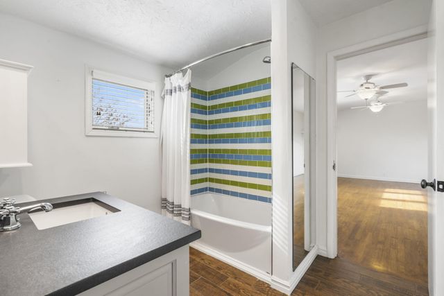 5724 E Farm Road 132, Springfield, MO 65802