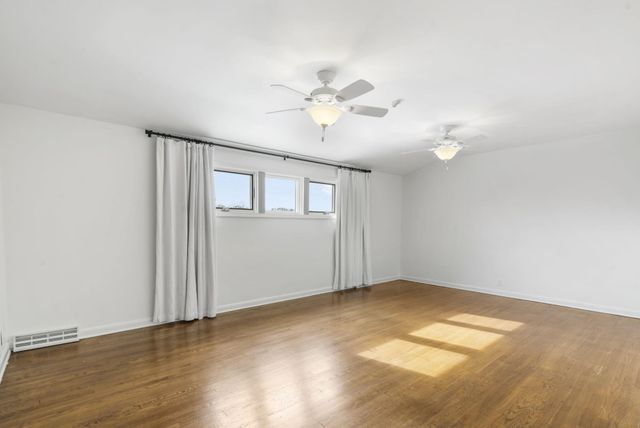 5724 E Farm Road 132, Springfield, MO 65802