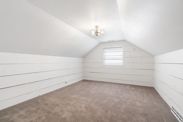 5724 E Farm Road 132, Springfield, MO 65802