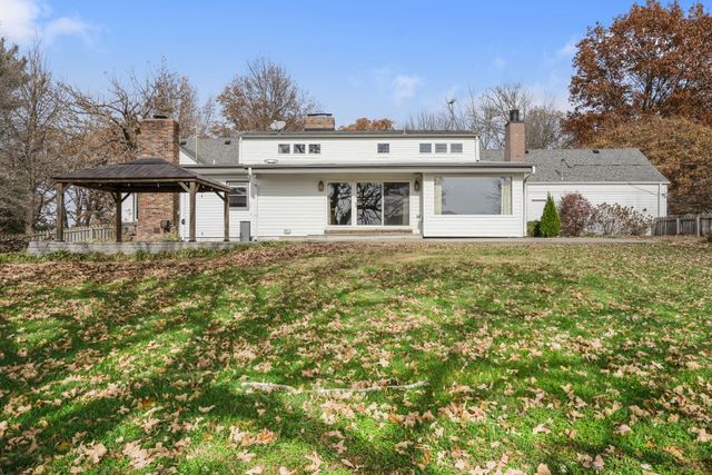 5724 E Farm Road 132, Springfield, MO 65802