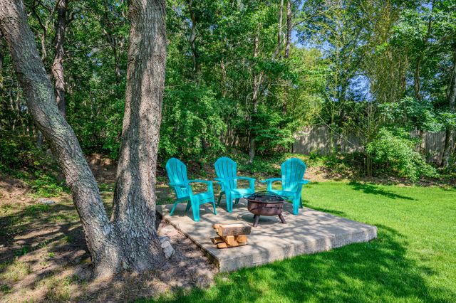 19 Wheelhouse Circle, Hatchville, MA 02536
