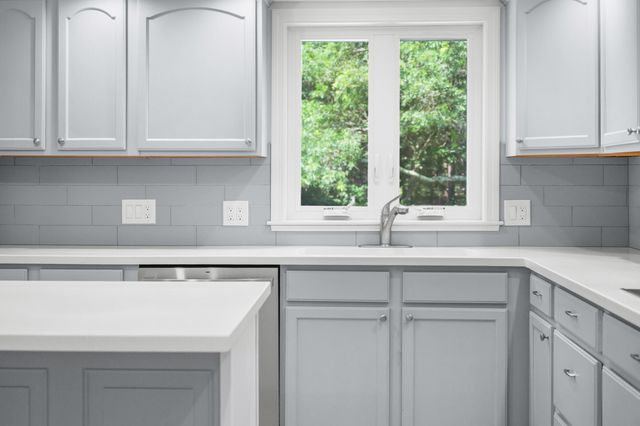 19 Wheelhouse Circle, Hatchville, MA 02536