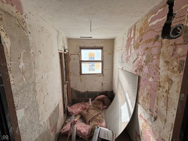 707 S Warman Avenue, Indianapolis, IN 46221