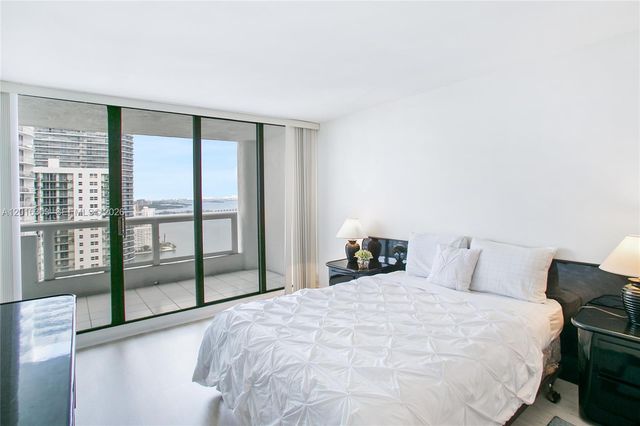 1717 N Bayshore Drive A3751, Miami, FL 33132
