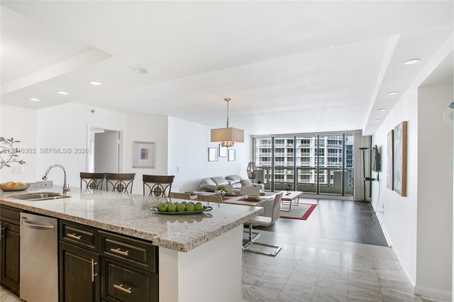 1717 N Bayshore Drive A3751, Miami, FL 33132