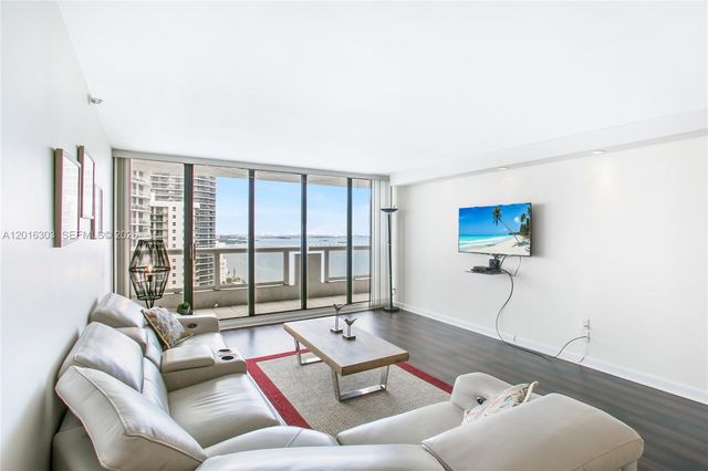 1717 N Bayshore Drive A3751, Miami, FL 33132