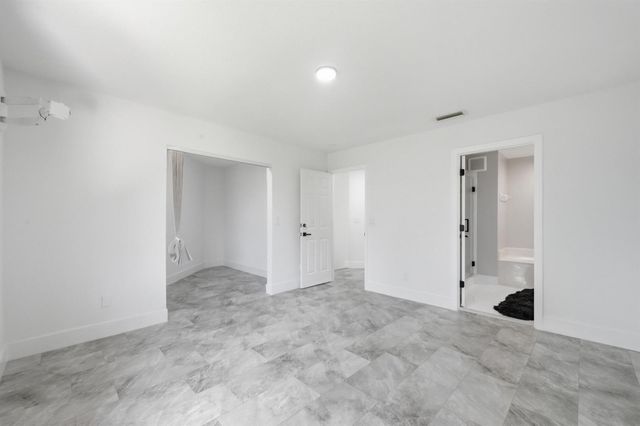 2824 NW 99th Terrace, Sunrise, FL 33322