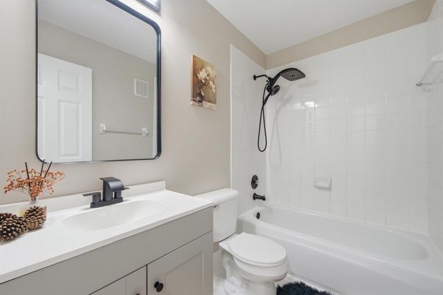 2824 NW 99th Terrace, Sunrise, FL 33322