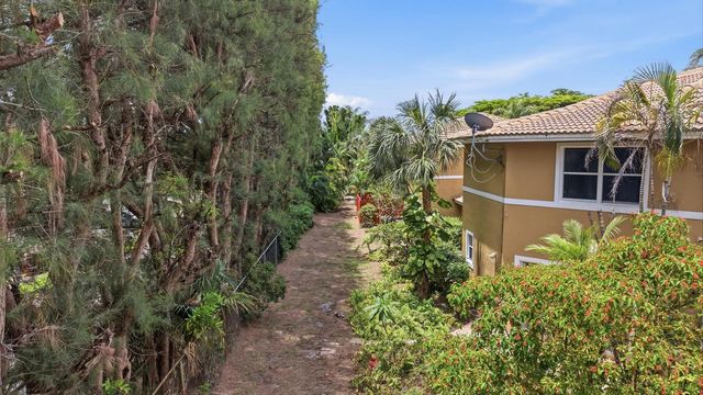 2824 NW 99th Terrace, Sunrise, FL 33322