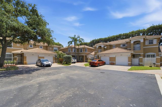 2824 NW 99th Terrace, Sunrise, FL 33322