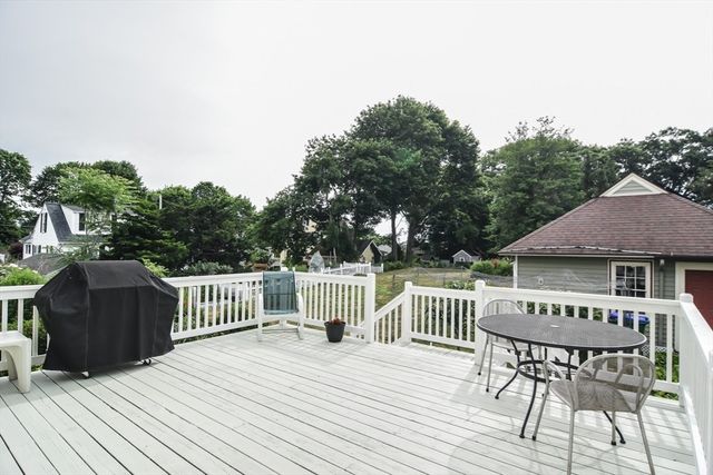 76 Washington St, Westwood, MA 02090