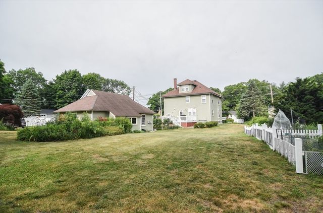 76 Washington St, Westwood, MA 02090