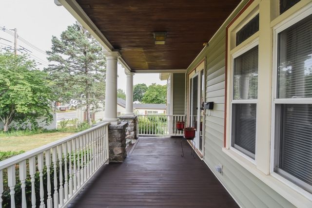 76 Washington St, Westwood, MA 02090