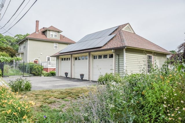 76 Washington St, Westwood, MA 02090