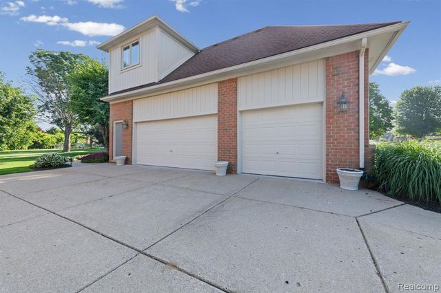 13335 Diegel Drive, Shelby Twp, MI 48315