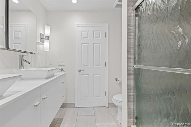 13335 Diegel Drive, Shelby Twp, MI 48315