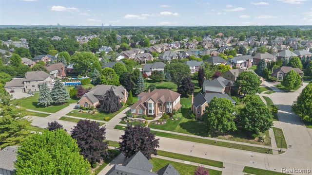 13335 Diegel Drive, Shelby Twp, MI 48315