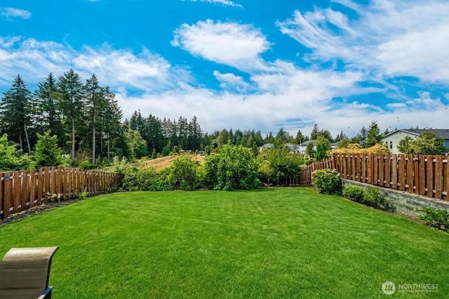 32413 49th Avenue S, Auburn, WA 98001