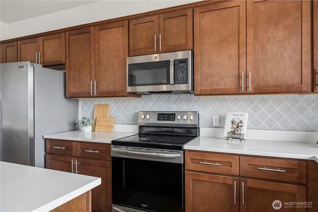 32413 49th Avenue S, Auburn, WA 98001