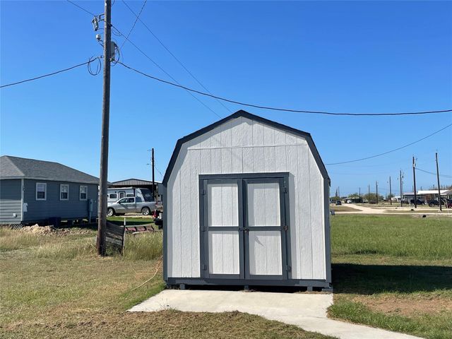 4 Squid Lane, Palacios, TX 77465