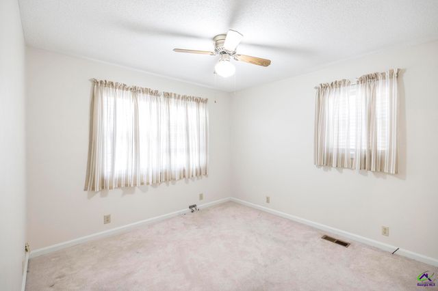 104 Delone Drive, Byron, GA 31008