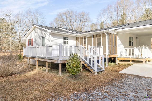 104 Delone Drive, Byron, GA 31008