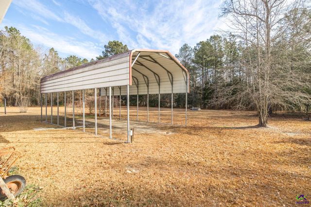 104 Delone Drive, Byron, GA 31008