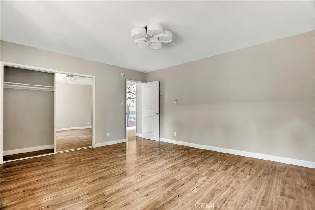 Image 19 of property listing at 6520 Shirley Avenue 14, Reseda, CA 91335