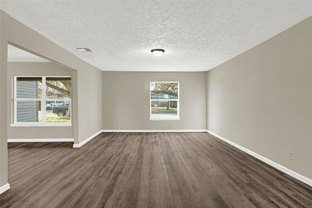 8771 Josie Street, Houston, TX 77029