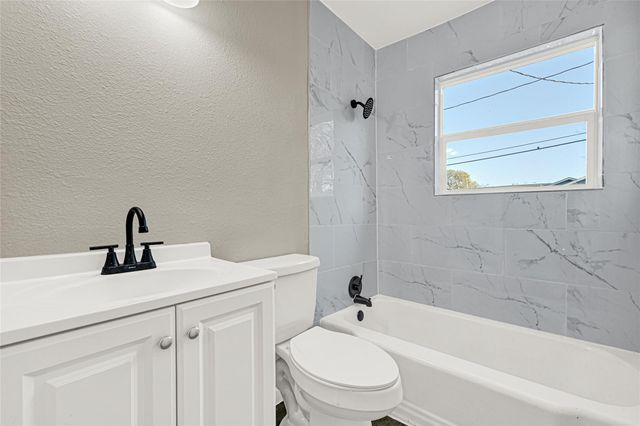 8771 Josie Street, Houston, TX 77029