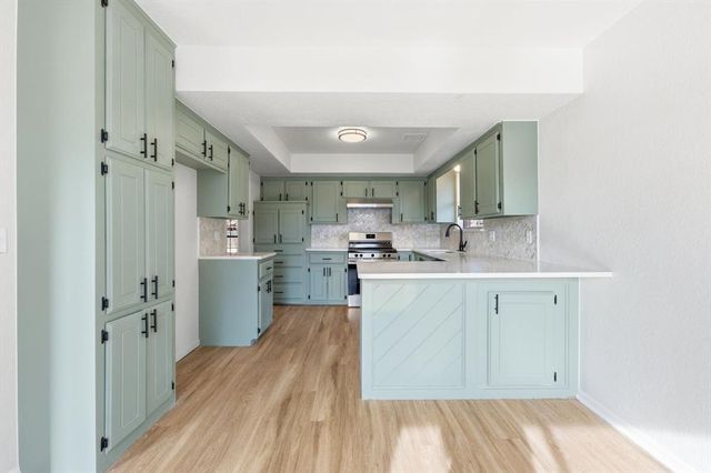 2708 Morrison Trail, Edmond, OK 73012