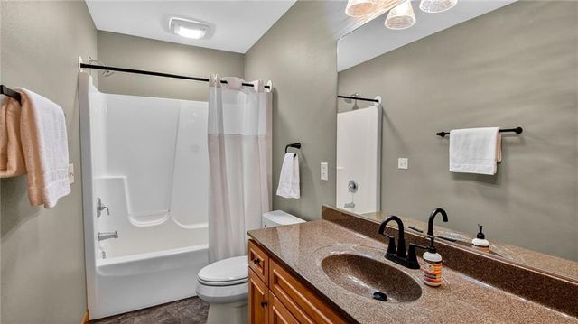 111 Monte Carlo Drive, Eau Claire, WI 54703