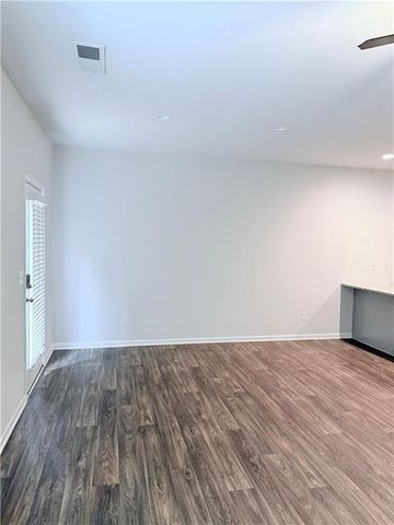 3122 Meadowstone Lane SW, Atlanta, GA 30331