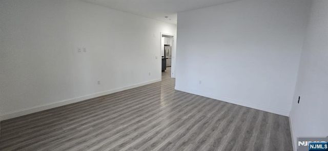 211 Baldwin Avenue 403, Jersey City, NJ 07306